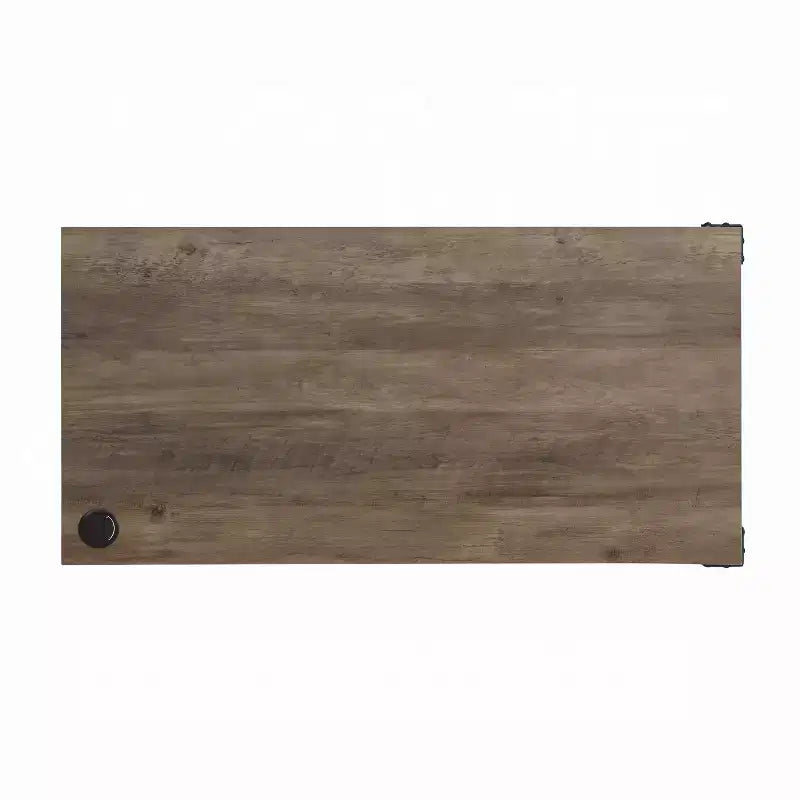 Bureau d'ordinateur de style rustique avec étagères de rangement, tiroir et placard