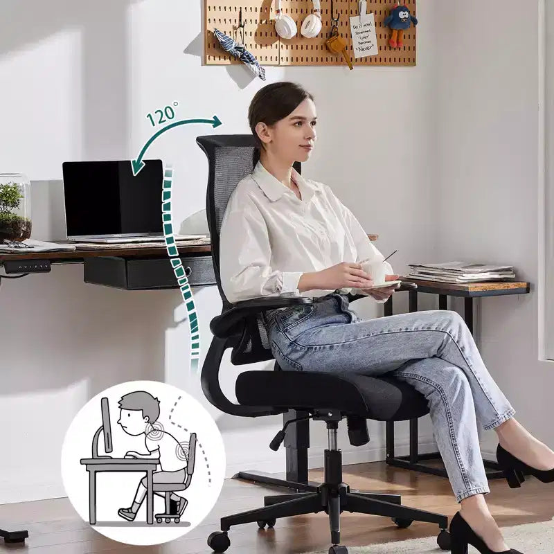 Chaise de bureau ergonomique pivotante en maille moderne avec accoudoirs et support lombaire réglables