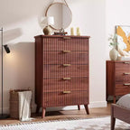 Commode cannelée pour chambre à coucher avec 5 tiroirs profonds, commode haute de 120 cm, design à profil incurvé, commode moderne en bois pour salon et couloir