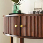 Table console ondulée fabriquée à la main de 31,50 pouces avec tiroirs texturés en 3D, double rangement et étagère inférieure, marron